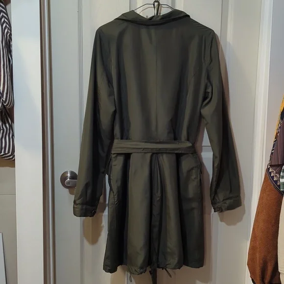 34 black rivet Spring Jacket - Picture 3 of 6